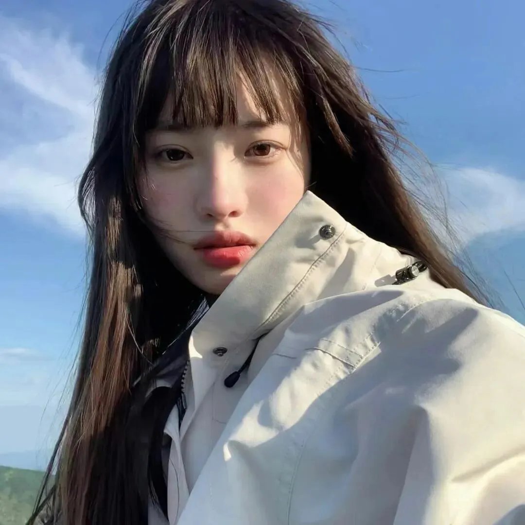 布劳涅森林的女人们